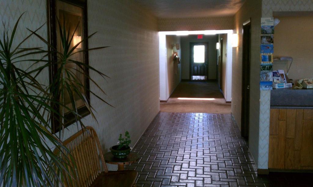 Old Towne Motel Westby Exterior foto